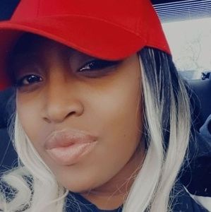 Meet your Posher, Raven